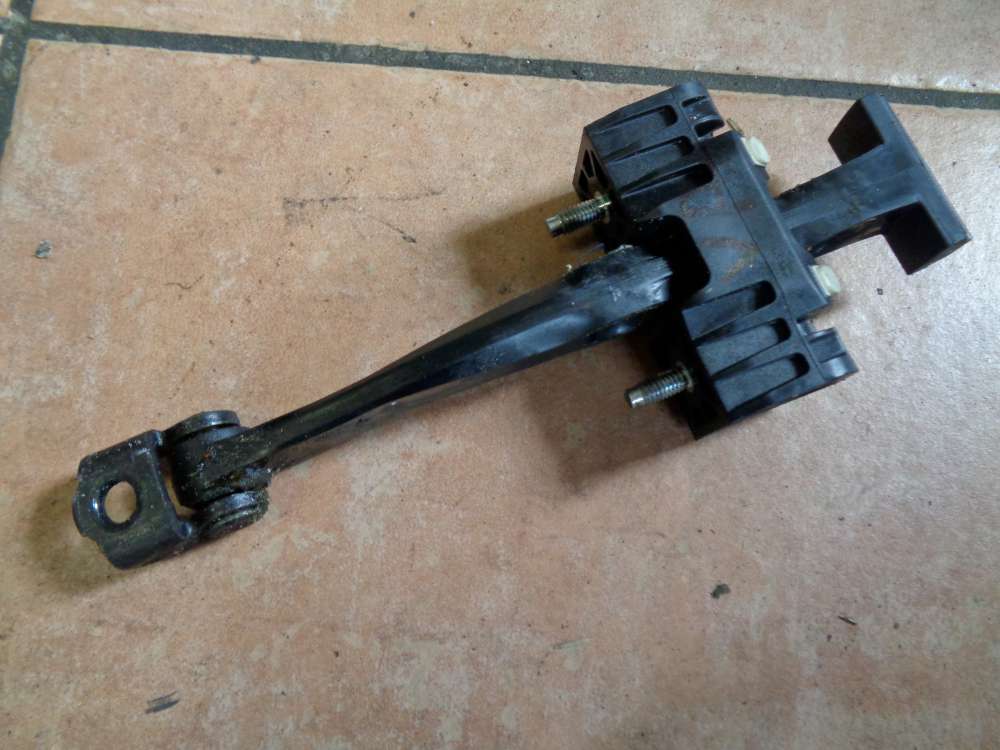 Opel Astra H Kombi Bj:2008 Türfangband Türstopper Türbremse vorne 13107175