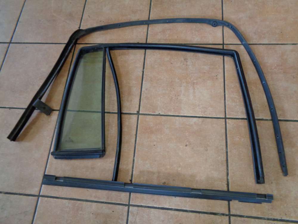 VW Golf 4 5Türer Seitenscheibe Türscheibe mit Fensterführung Türgummi Hinten Rechts