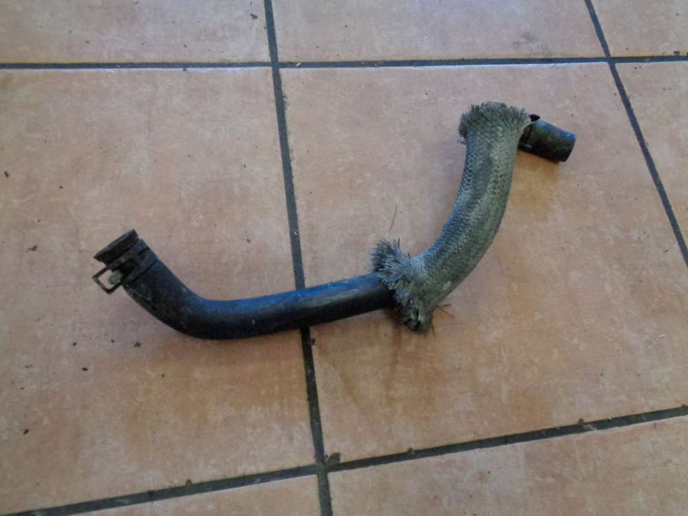 KIA Carens II Kühlwasserschlauch