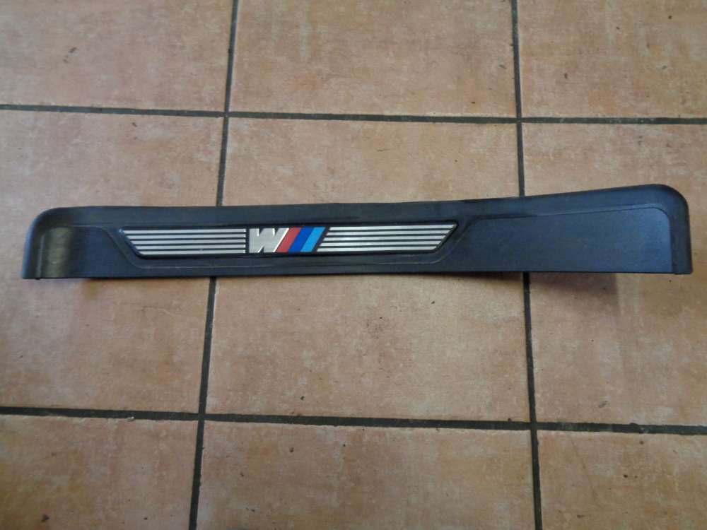 BMW 5er E39 Bj:2003 Einstiegsleite Türleiste Hinten Links 8178124