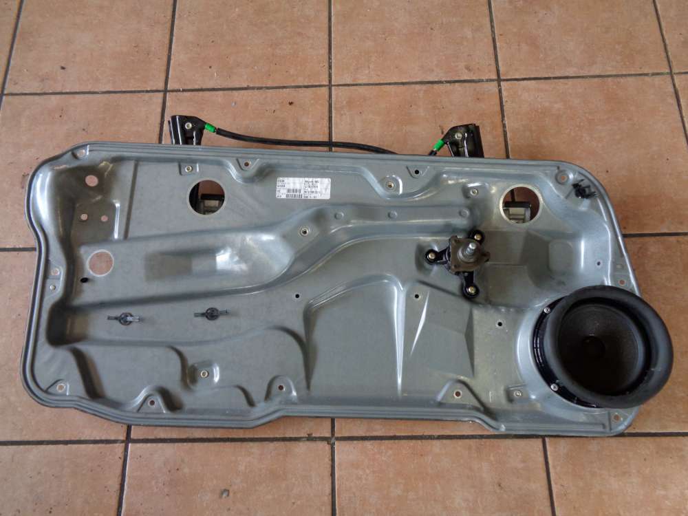 VW Golf 4 Bj:2000 3-Türer Fensterheber Vorne Links 1J3837729N