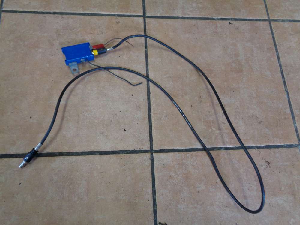 Renault Laguna II Bj:2003 Antennenverstärker Antenne Amplifer 8200002584