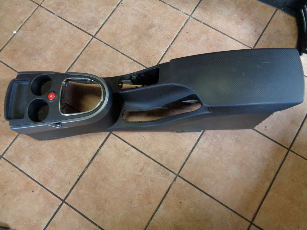 Seat Altea XL 5P Bj:2008 Mittelkonsole Mittelarmlehne Armlehne 5P0864251