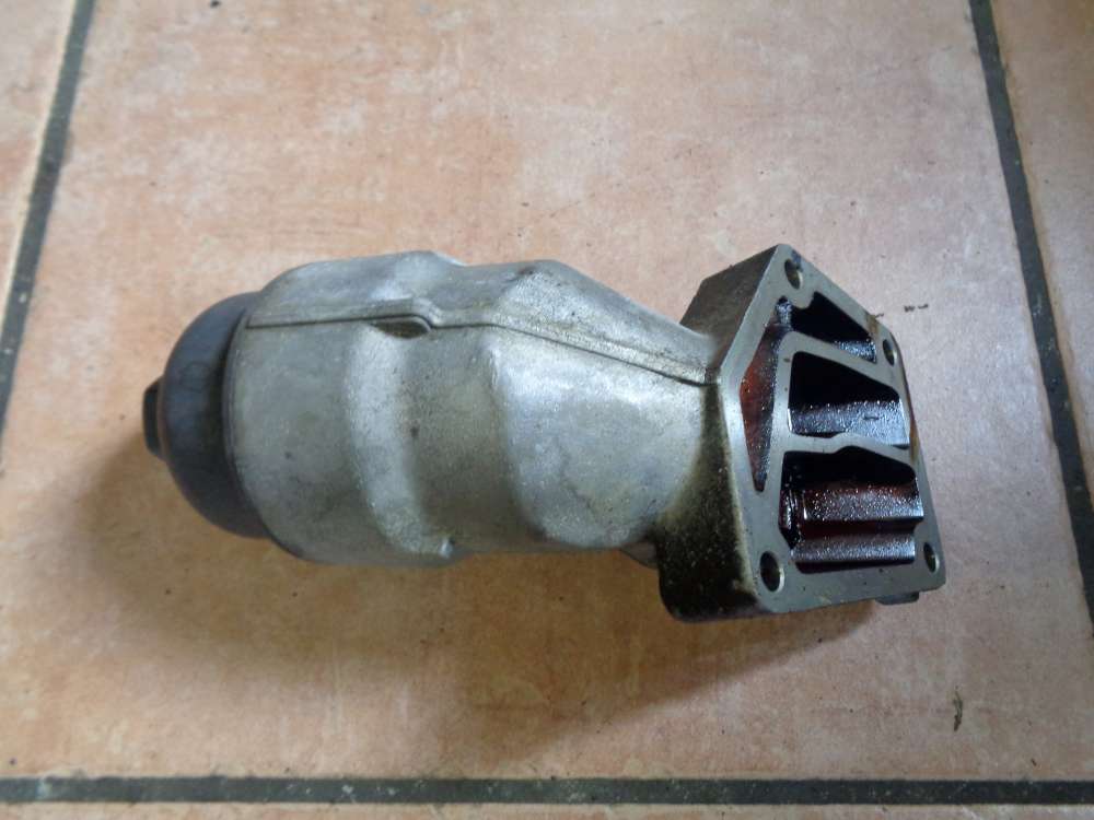 Mercedes A-Klasse W168 Ölfiltergehäuse A16681800210