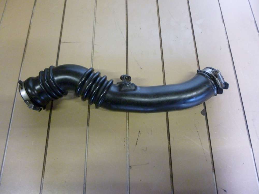 Original Luftrohr Luftschlauch 3M516C646XD Ford Focus Bj.2006