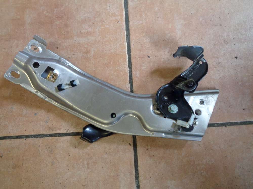 Audi A3 8P Bj:2003 Armaturenbrett verst?rkung Au?entr?ger 1K1858783
