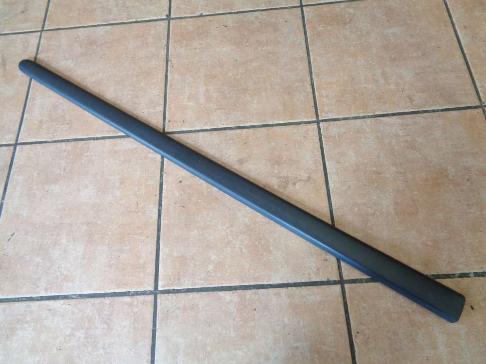 VW Golf 4 5 Türer Türleiste Leiste Vorne Links