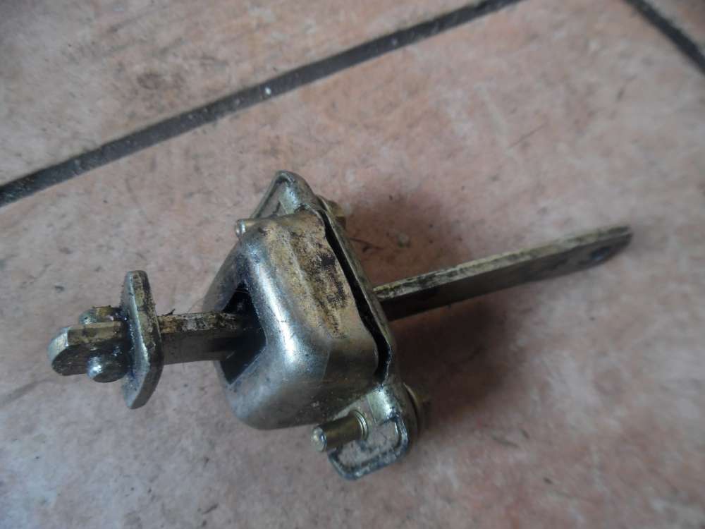 VW Sharan 7M Türfangband Vorne Rechts 7M0837249
