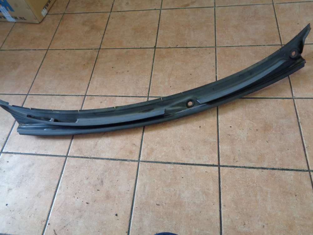 BMW 318i E46 Kombi Wischerabdeckung Verkleidung Scheibenwischer 8208483 8232894