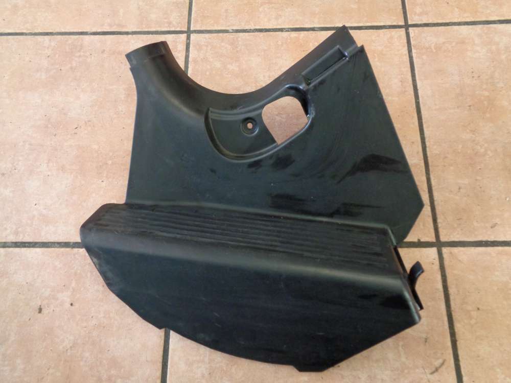 BMW 318i E46 Bj:2000 Fußstütze Fußblende Verkleidung Links 8189733