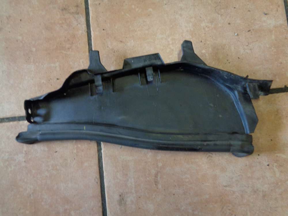 BMW 318i E46 Bj:2000 Windlauf Abdeckung Verkleidung Vorne Rechts 8208480