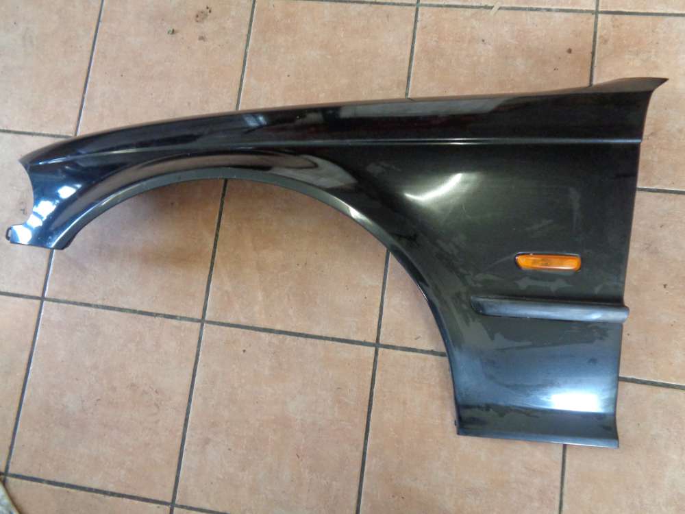 BMW 318i E46 Kotflügel Links Schwarz metallic 475