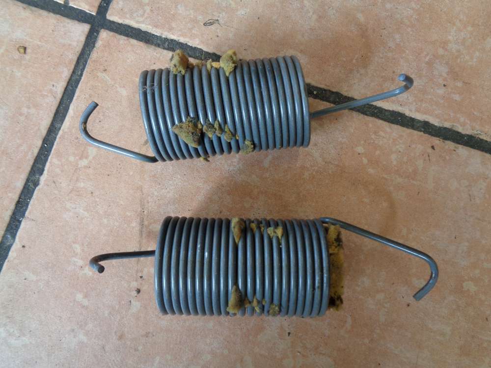 Mercedes W202 C-Klasse C180 Feder Heckklappe Kofferraum