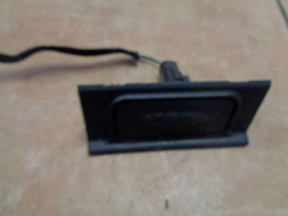 Renault Clio III Heckklappenöffner 8200299249