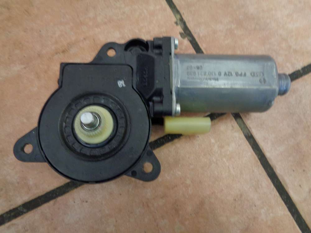 Ford Fusion Fensterhebermotor Vorne Rechts 0130821939