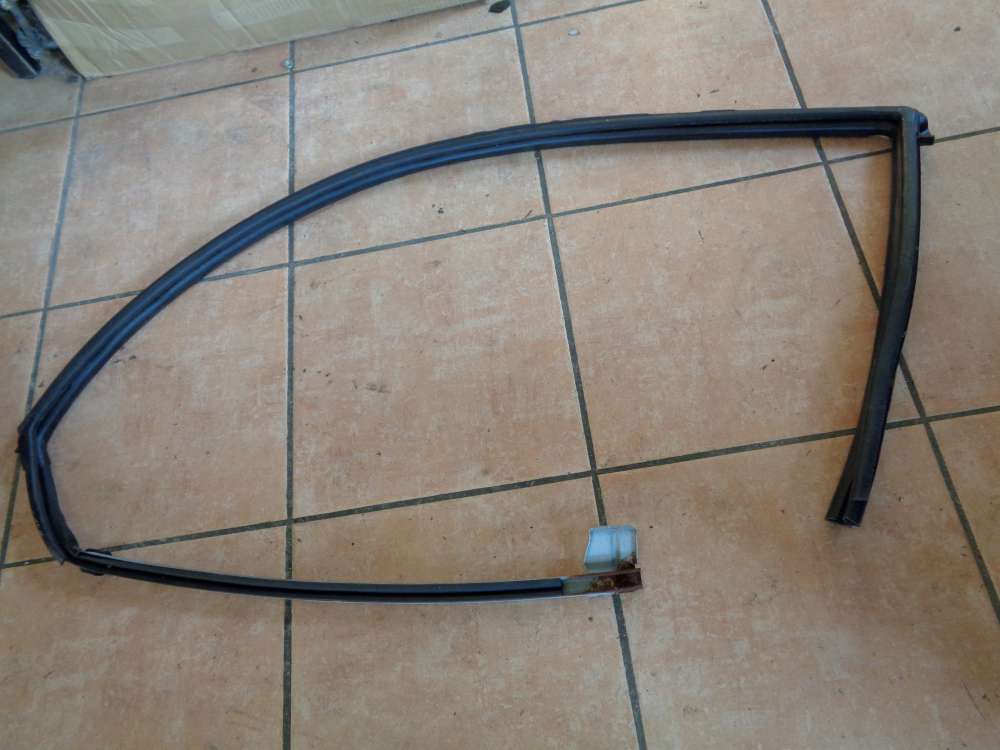 Nissan Micra III K12 Fensterdichtung Führungsschiene Vorne Links