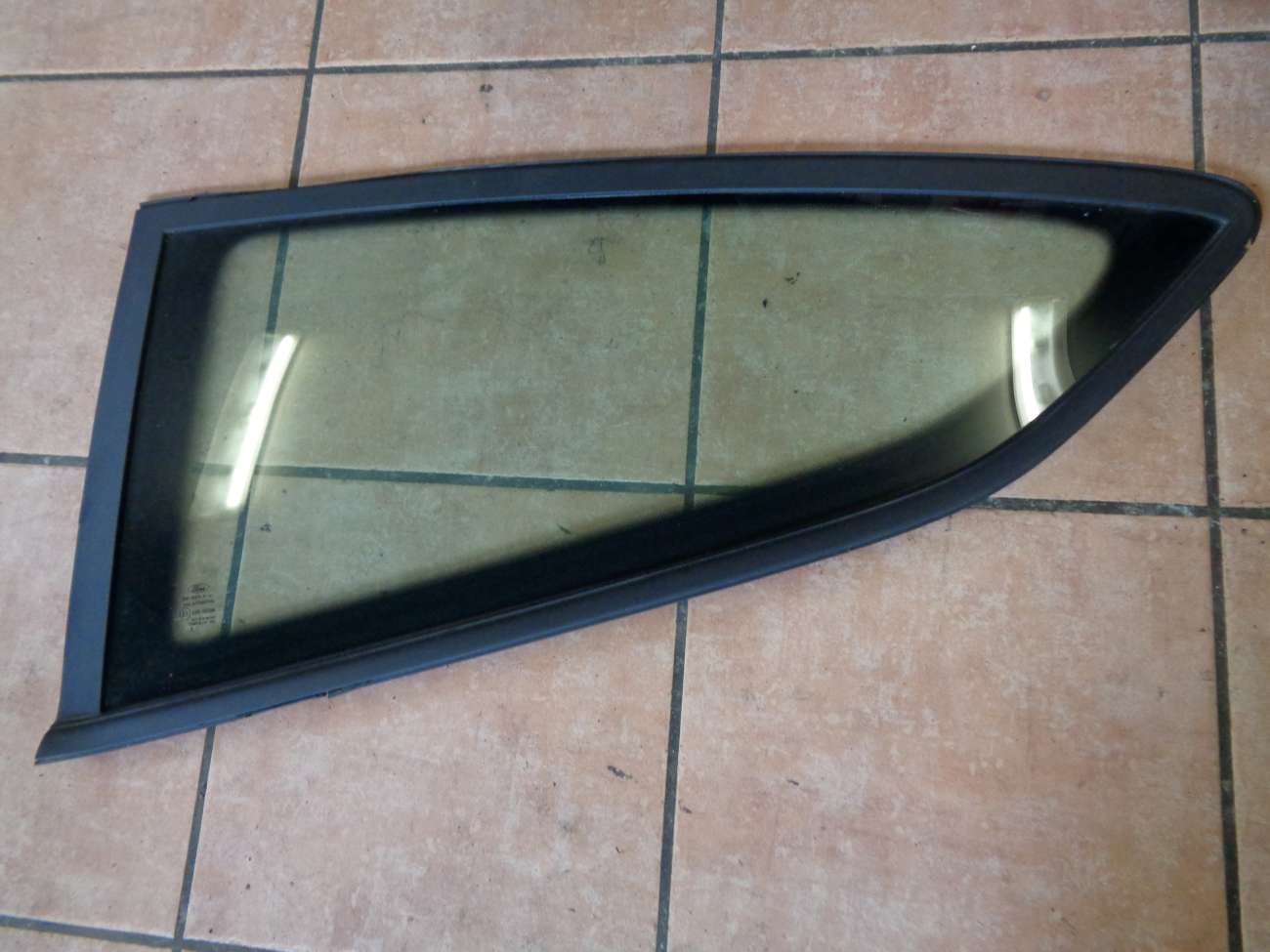 Ford Fiesta VI 3-Türer Dreieckscheibe Hinten Links