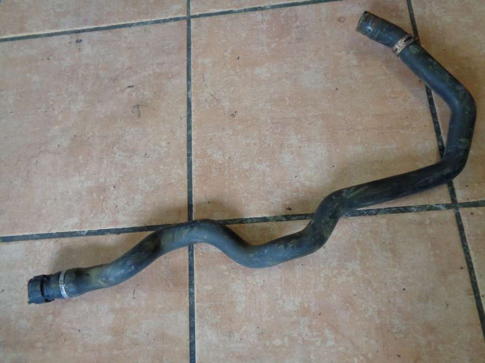 Renault Clio III Kühlwasserschlauch Wasserschlauch