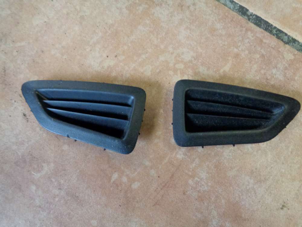 Ford Fiesta VI Abdeckung Lüftungsgitter Armaturenbrett Re / Li 8A61-A045G50 / A045G51