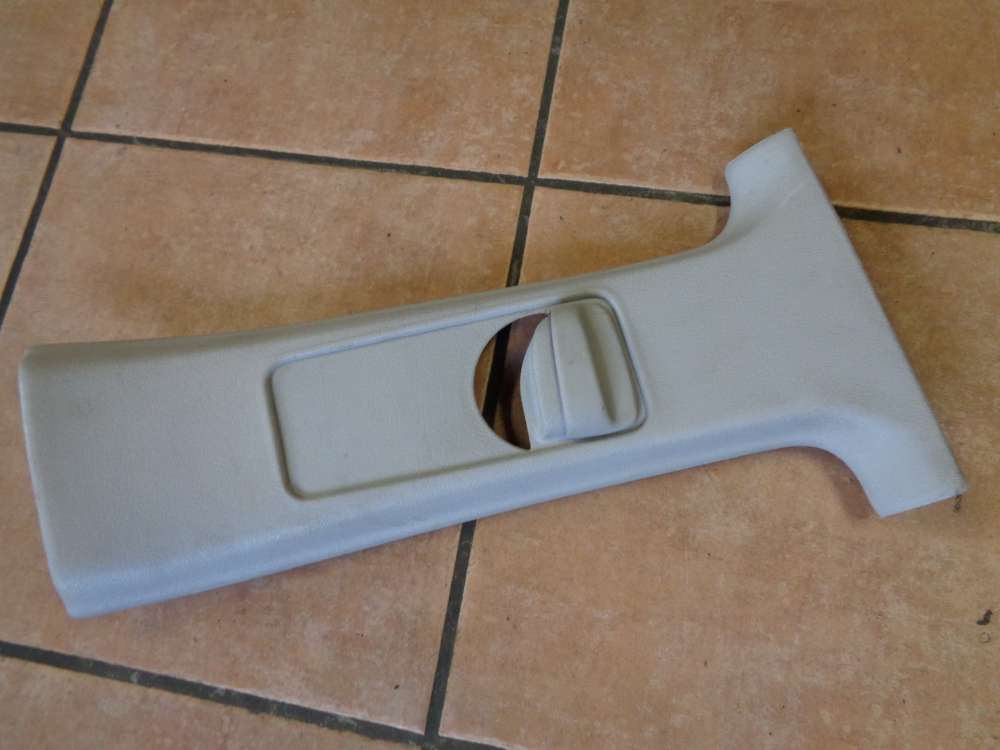 VW Golf 3 B-S?ule Verkleidung Rechts 1H0868314