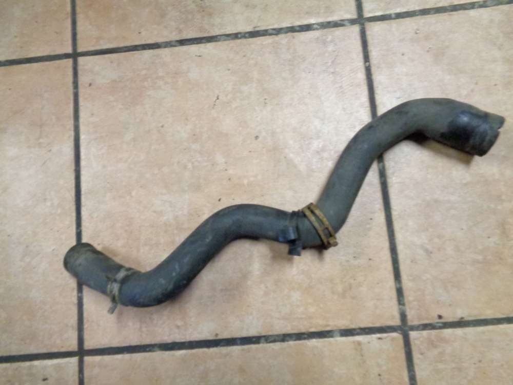 Ford Focus AD3 Bj:08 K?hlwasserschlauch