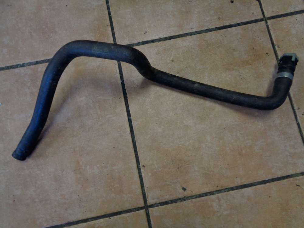 Ford Focus AD3 Bj:08 Kühlerschlauch Schlauch