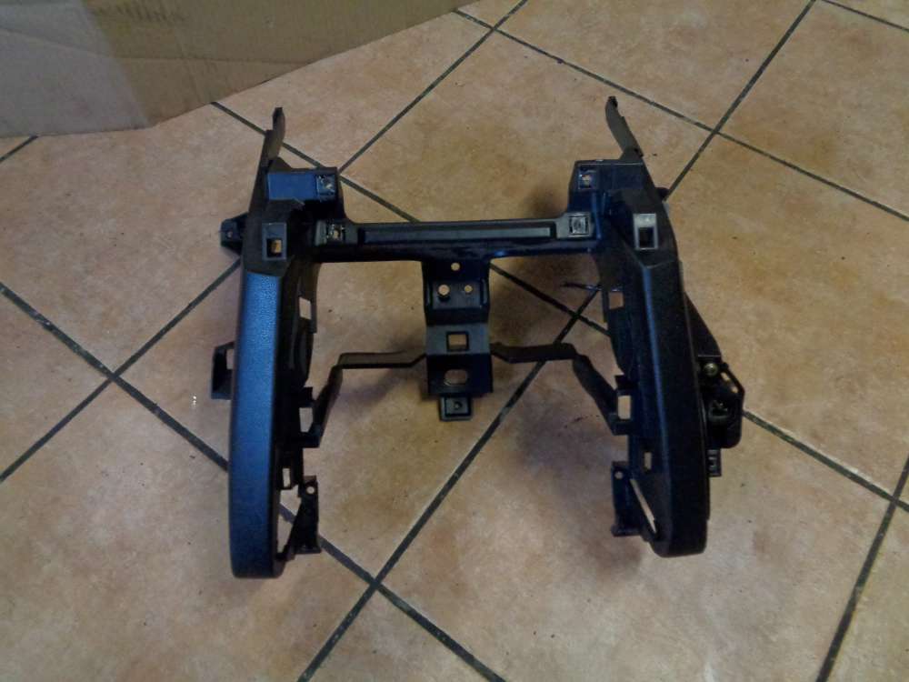 Mazda 3 BK Verkleidung Mittelkonsole Schalttafel Vorne BP4K60401