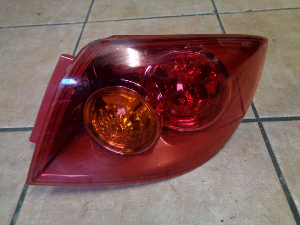 Mazda 3 BK Rückleuchte Heckleuchte Rechts P2912