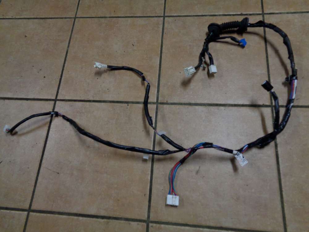 Daihatsu Sirion M3 Türkabelbaum Vorne Links 82152-B1060