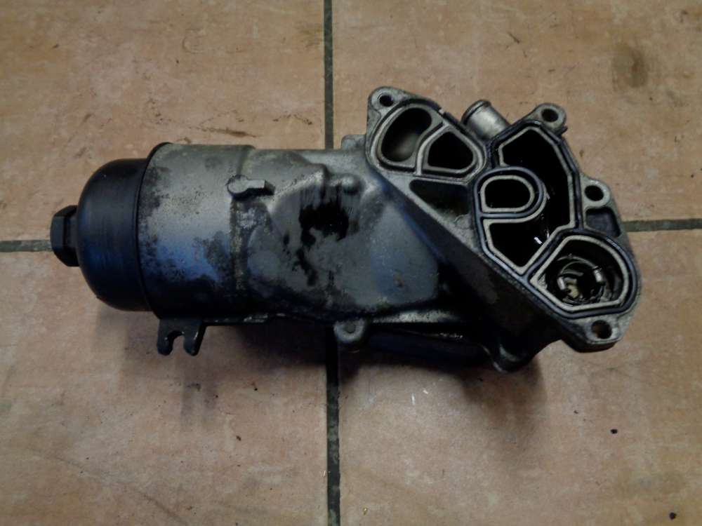 Ford Focus DA3 1,6TDCi Ölfilterstutzen Ölfilter