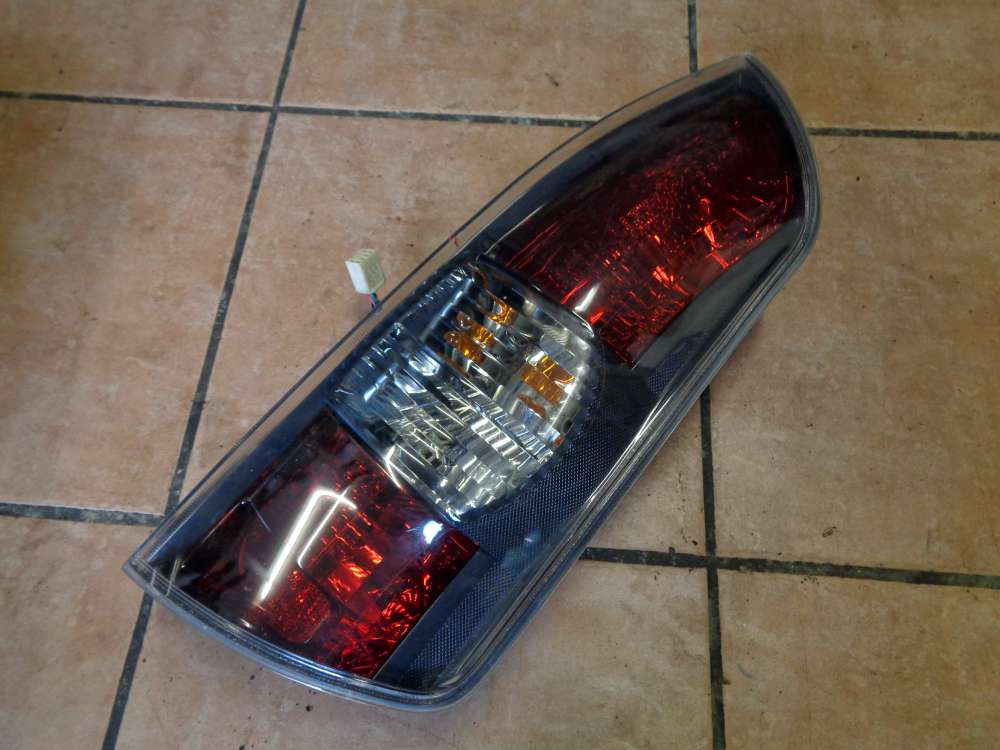 Daihatsu Sirion M3 Bj:2009 Heckleuchte Schlussleuchte Rücklicht Rechts 220-51762