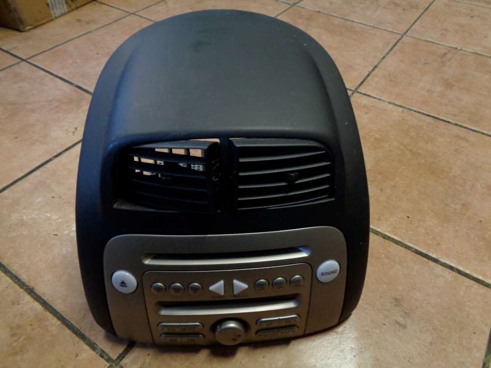 Daihatsu Sirion Radio CD mit Verkleidung und L?ftungsd?se 86180-B1161