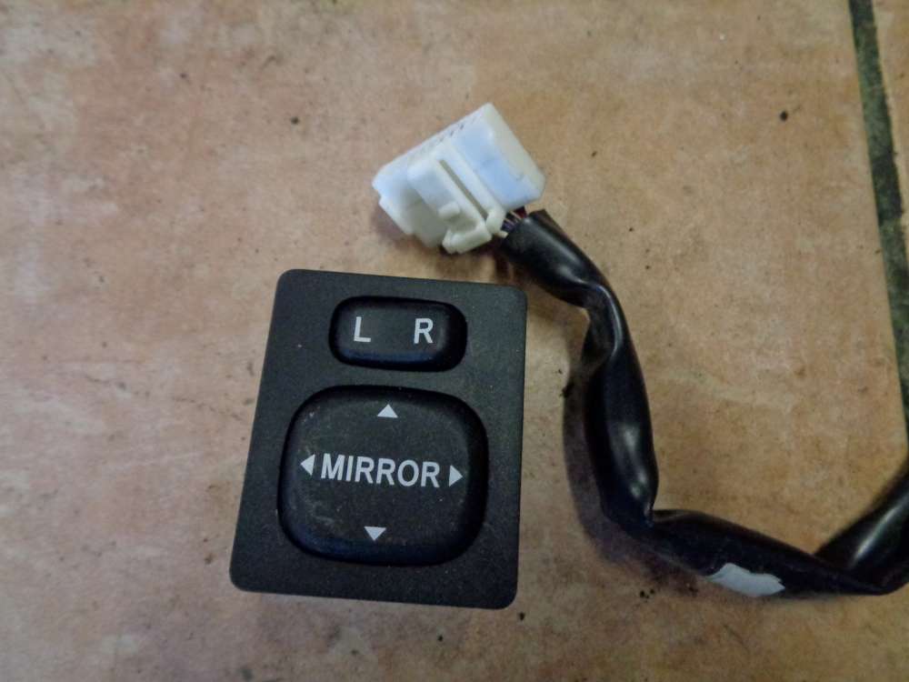 Daihatsu Sirion M3 Schalter für Außenspiegel 769746E