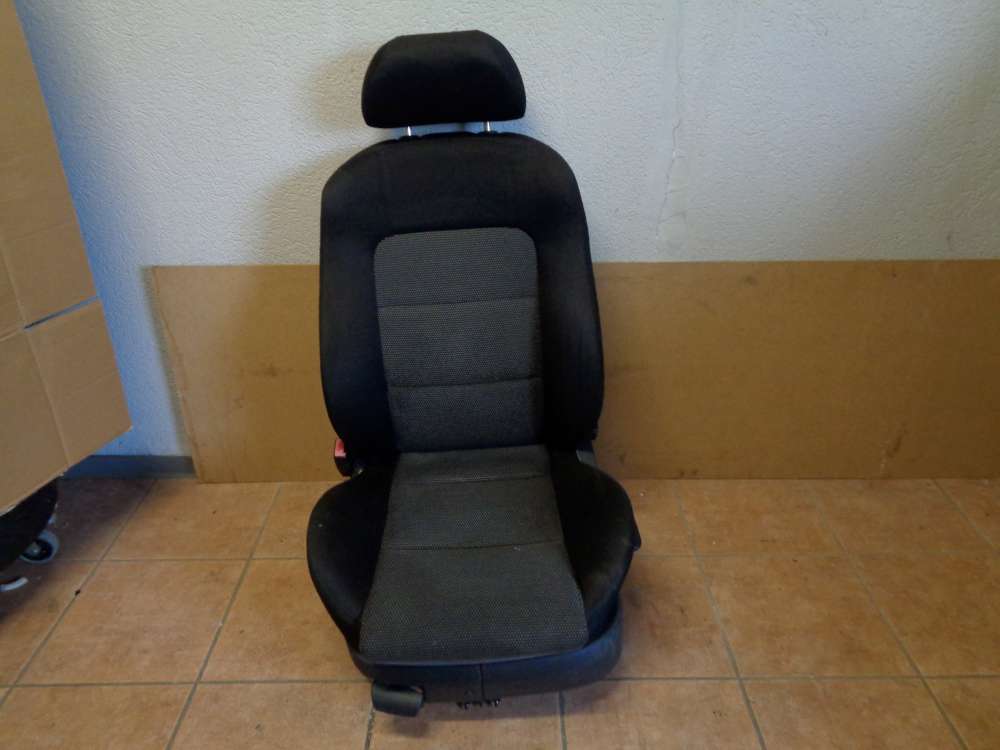 Seat Leon 1M Sitz Vorne Links Stoff
