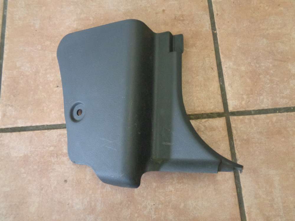 Mazda 323 BA Verkleidung Abdeckung Vorne Rechts BC1D68371