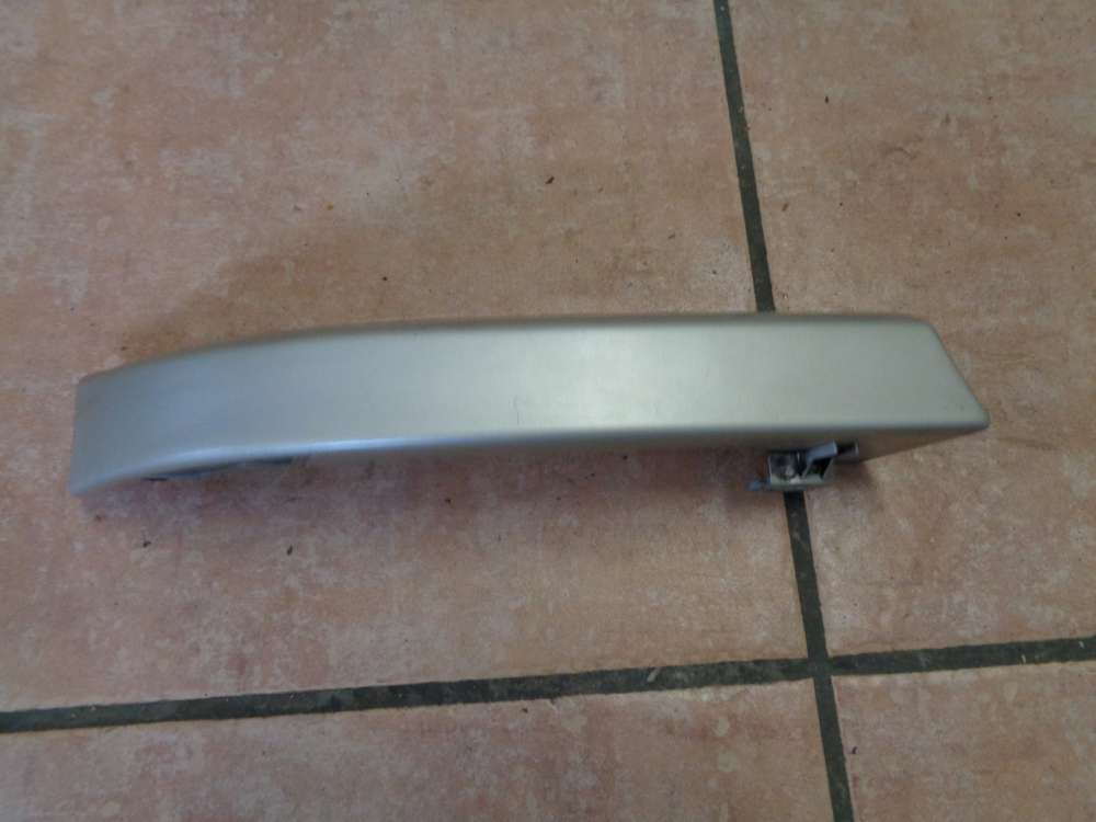 Mazda 323 BA Rückleuchteblende Links BC1M512F0