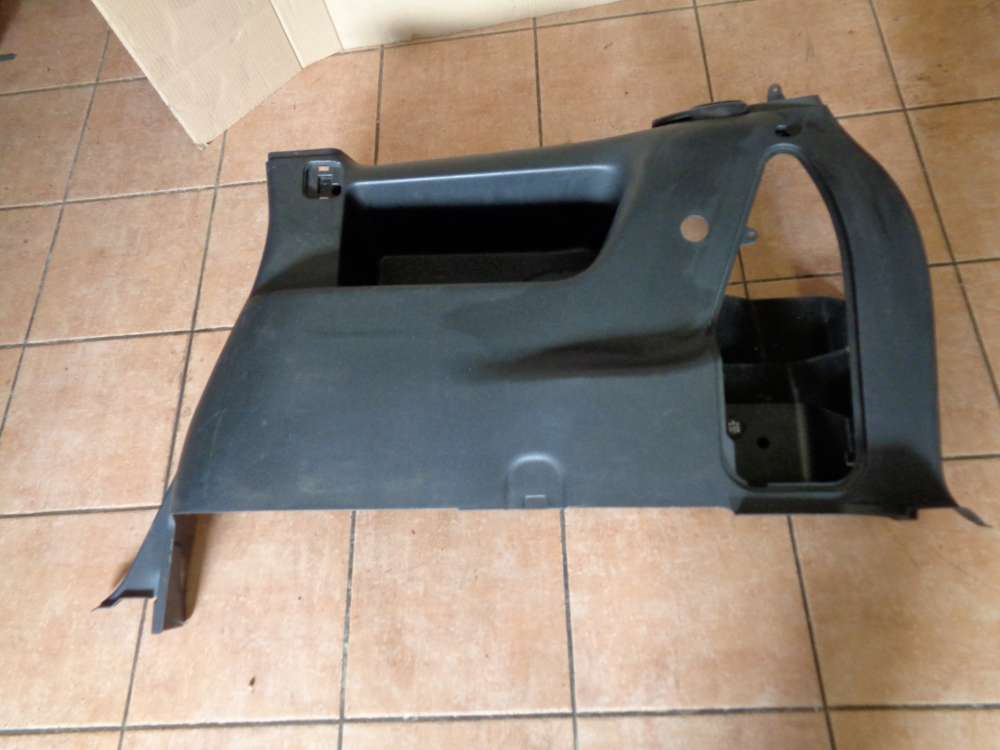 Opel Zafira A Seitenverkleidung Kofferraum Hinten Rechts GM 90580304