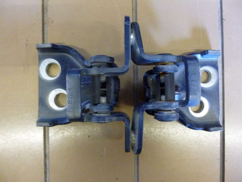 Ford Fiesta V Türscharnier Vorne Rechts 170BVD2E - 75UTA2E
