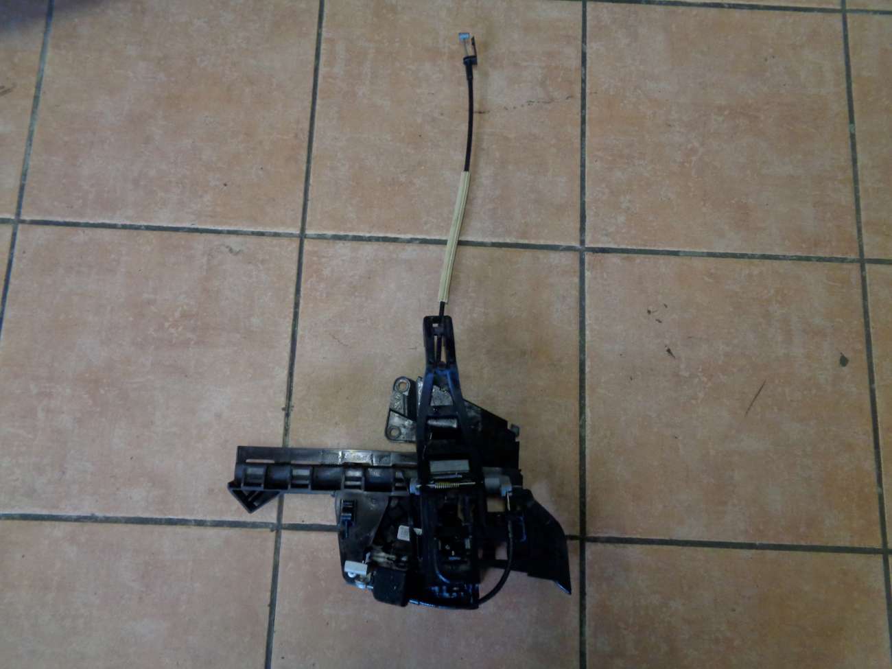 Ford Focus II Türschloß hinten links 4M5AA26413BE