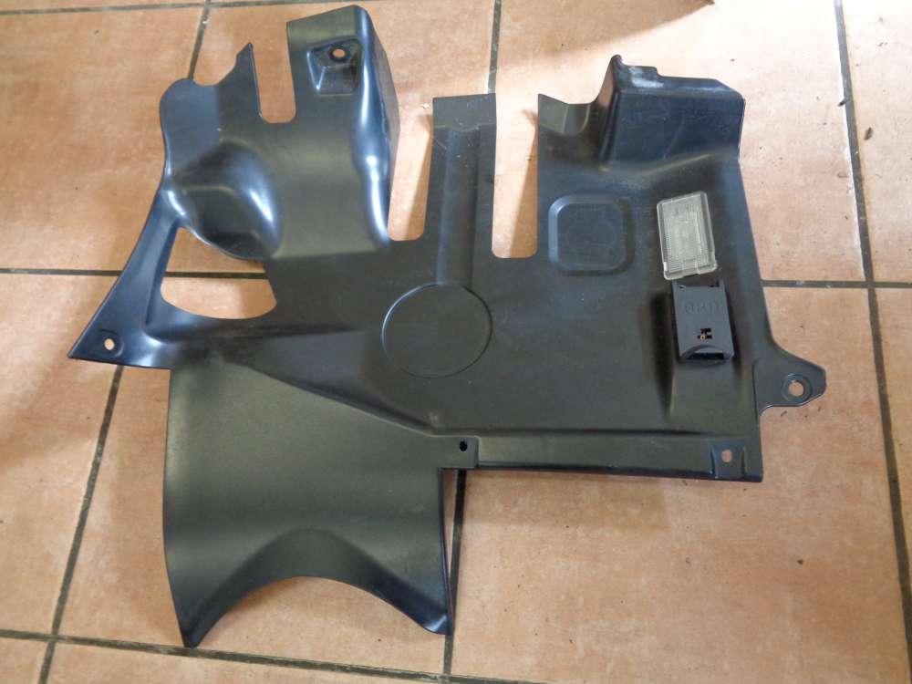BMW 3er E46 Fußraumverkleidung Verkleidung unten Vorne Links 8196099
