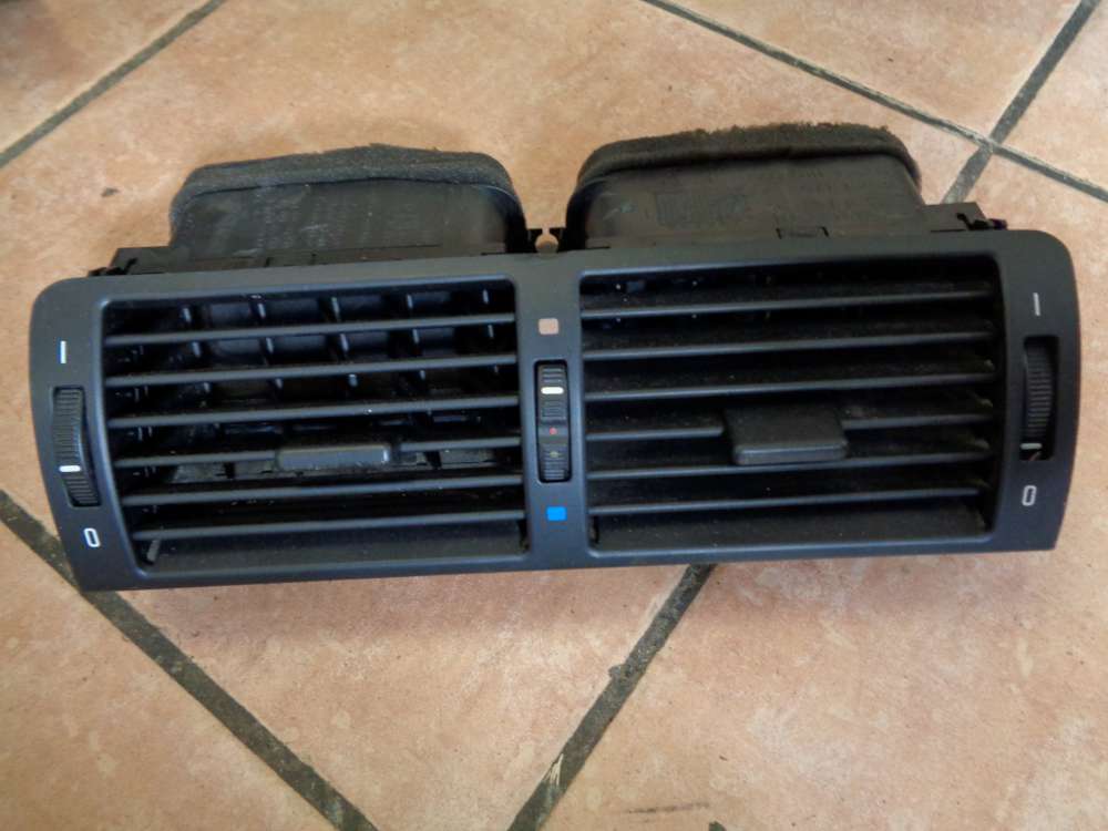 BMW 3er E46 Lüftungsdüse Vorne Mitte 8361895