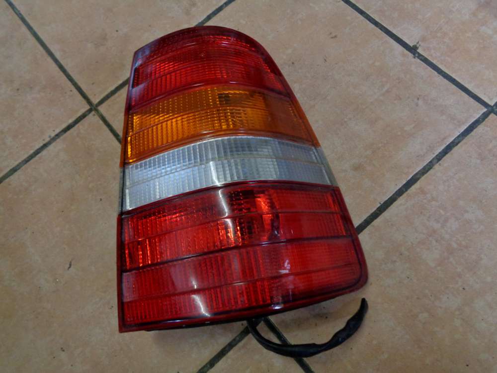 Mercedes Benz E-Klasse W124 Rücklicht Rückleuchte Rechts
