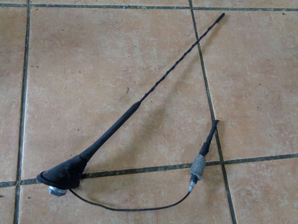 Seat Ibiza 6K Dachantenne Antennenfuß 1M0035505