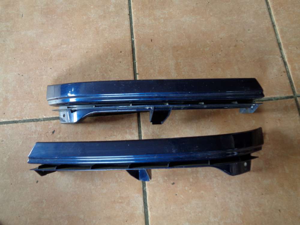 Opel Zafira A Scheinwerfer Stoßstange Blende 90580652 90580651 Farbcode Z282 Polarmeerblau
