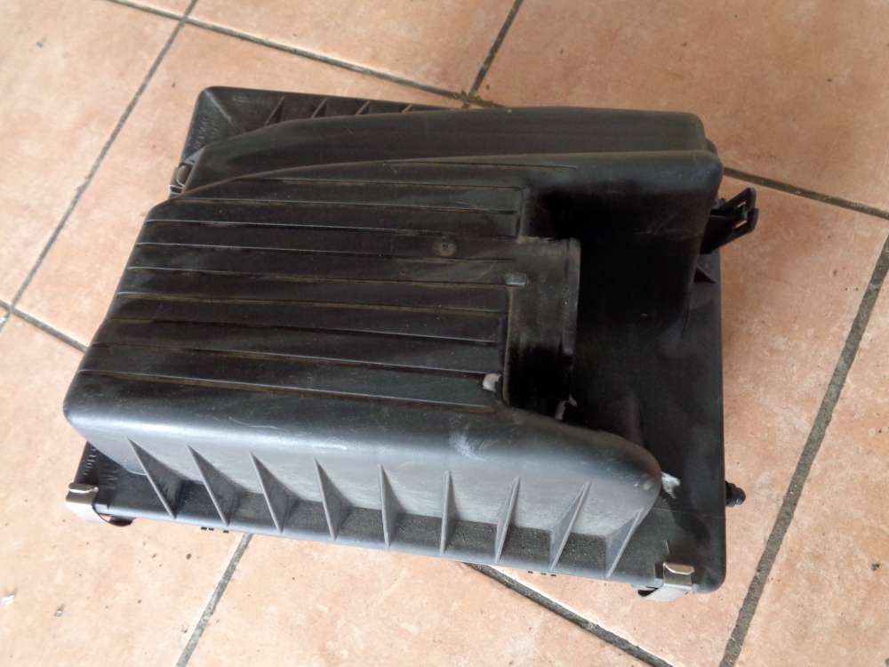 Opel Zafira A Luftfilterkasten Luftfiltergehäuse 90531002