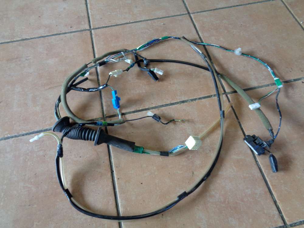 Toyota Yaris Verso Kabelbaum Heckklappenkabel 82184-52110F