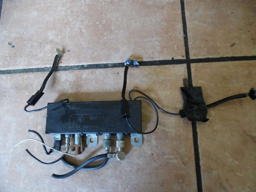 BMW E36 3er Antennenverstärker Verstärker 8375175
