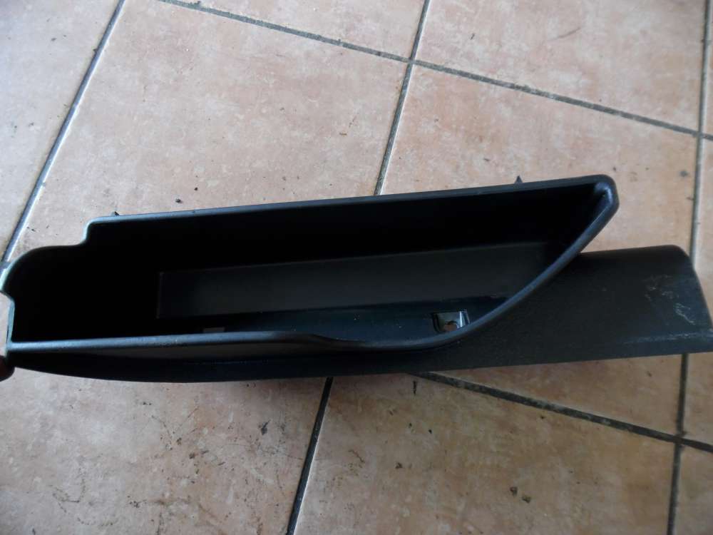 Opel Zafira A Ablagefach Sitz Fach Rechts 024405675