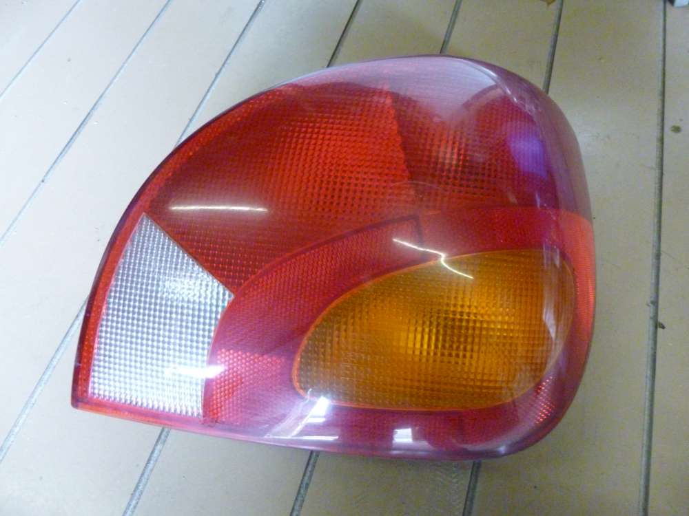 Ford Fiesta Bj.1997 Rückleuchte mit Lampenträger Rechts 96FG13N004AA