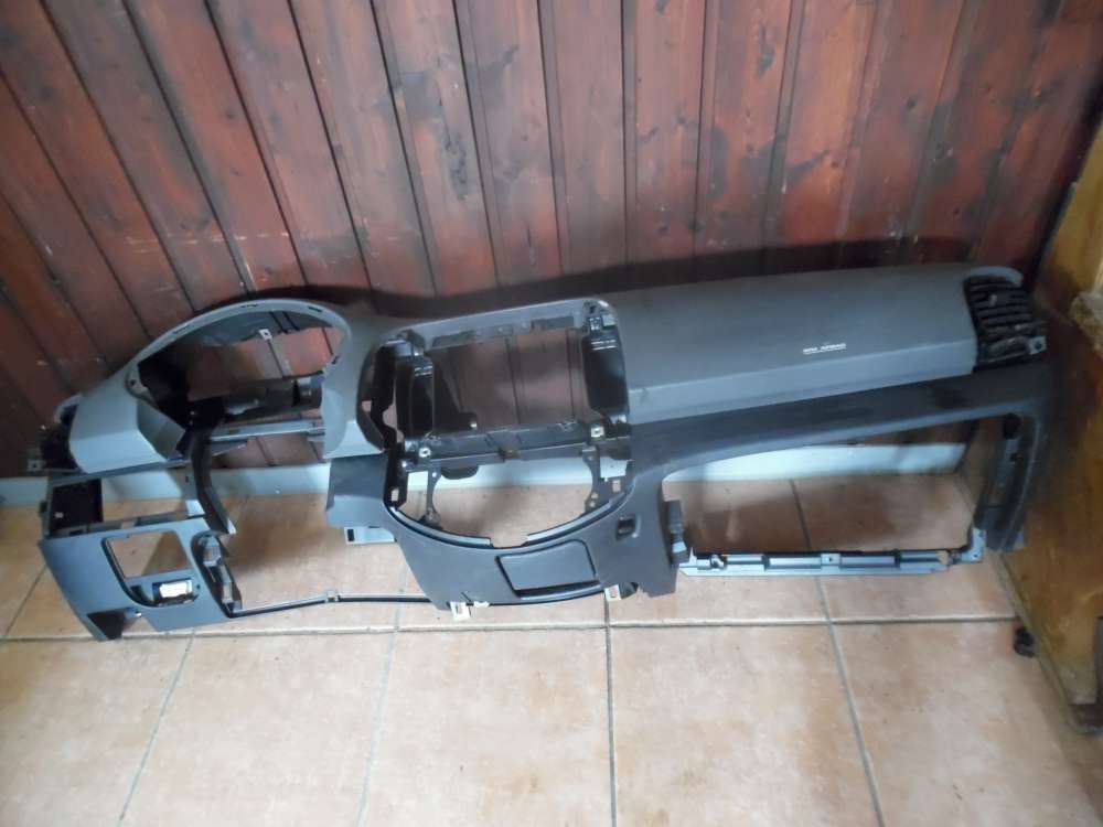 Nissan Micra K12 Verkleidung Armaturenbrett 68200AX700